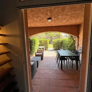 https://la-bergerie-hyeres.fr-provencehotel.com